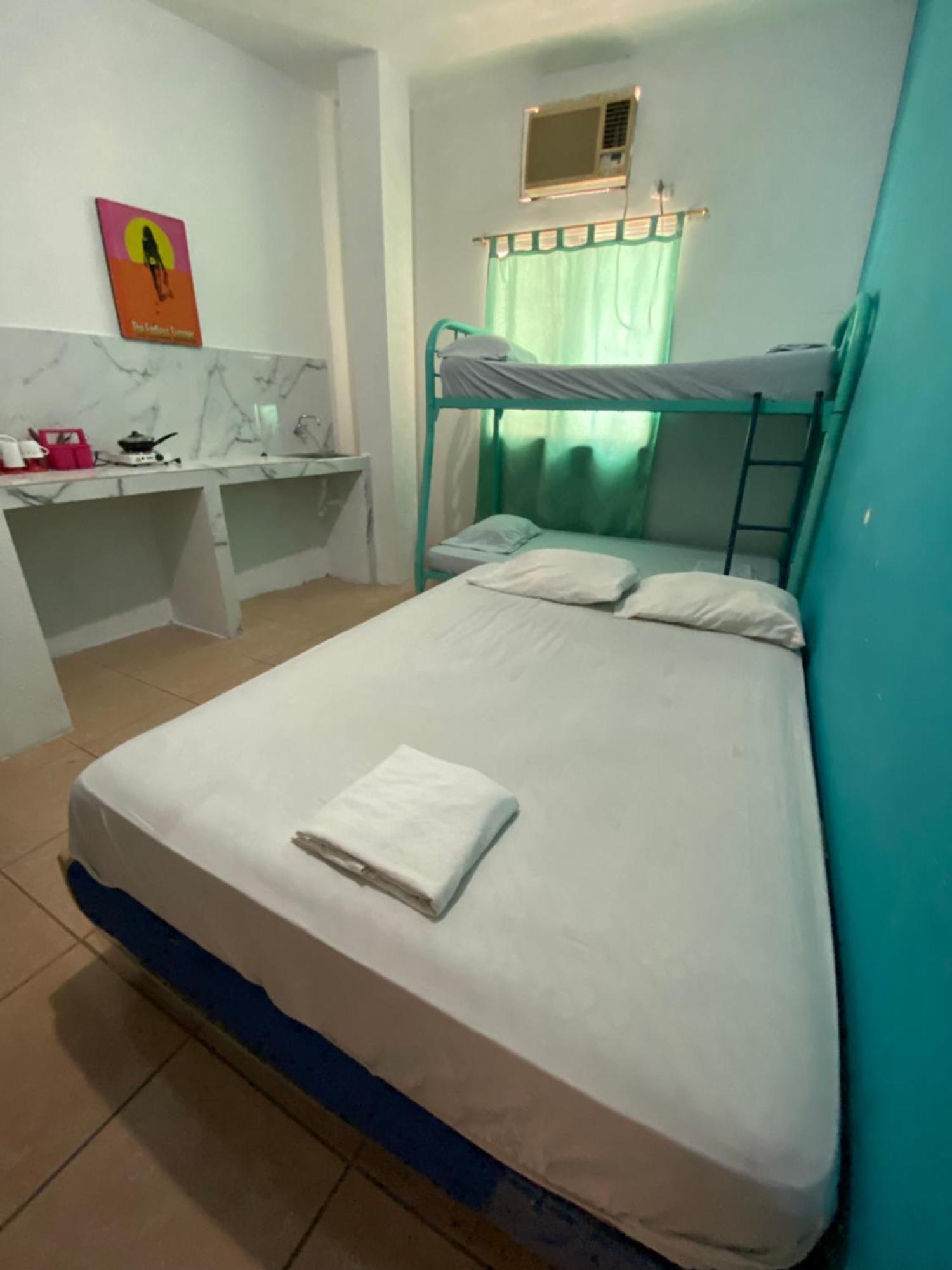 Playa Suites, Cerca Del Malecon Manta Exterior photo